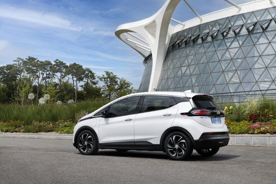 쉐보레 2022 볼트 EV. <한국지엠 제공>